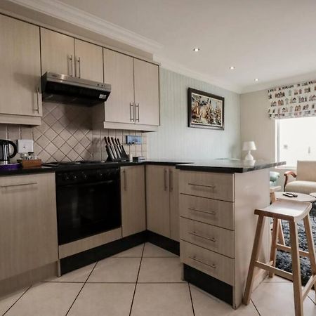 Oceanview Apartments The Look Out Jeffreys Bay Exteriör bild